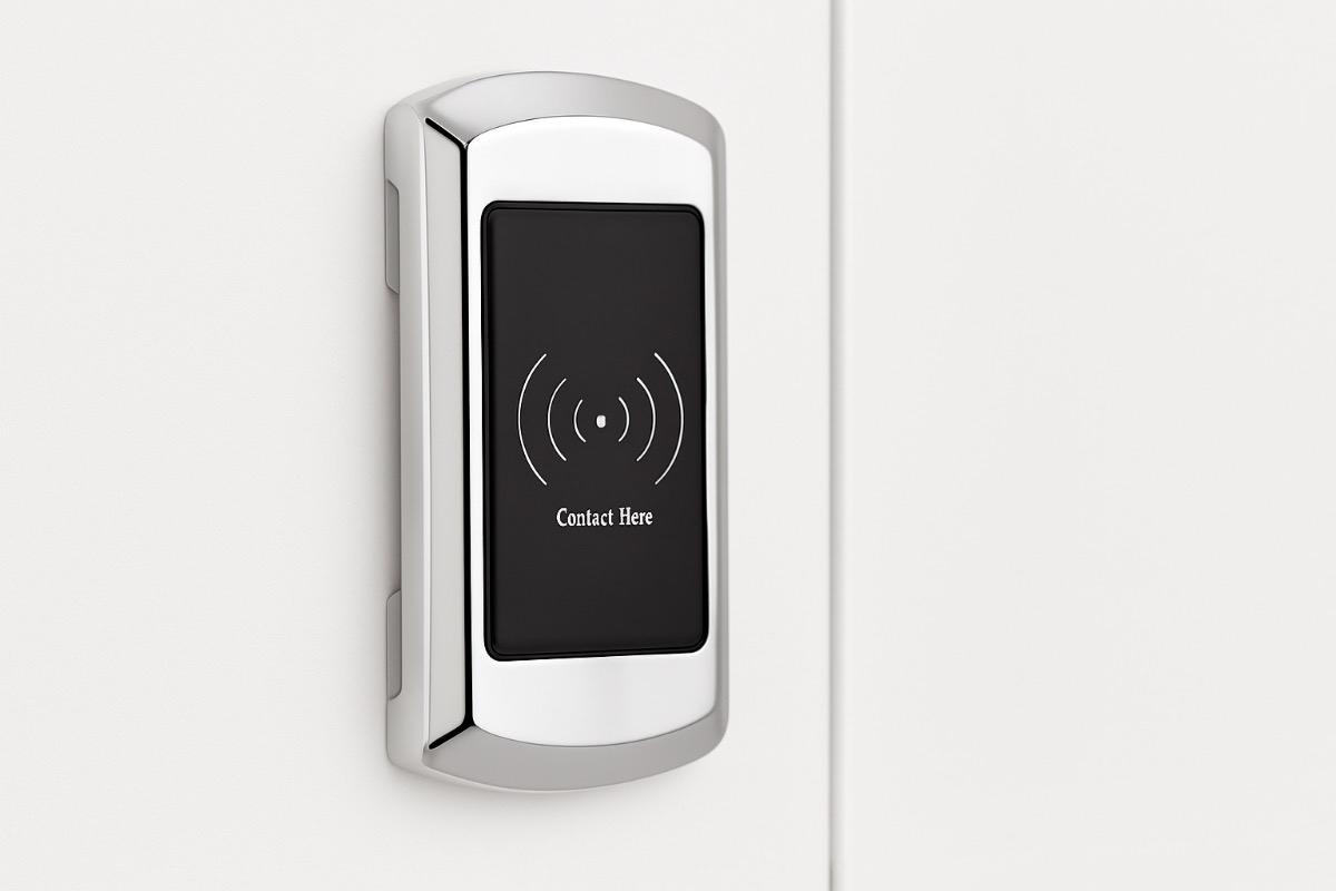 Электронный замок для шкафчика Em-Marine